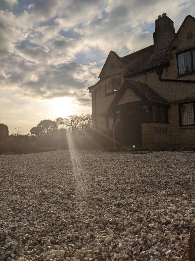Aldon Farmhouse Villa Yeovil Bagian luar foto