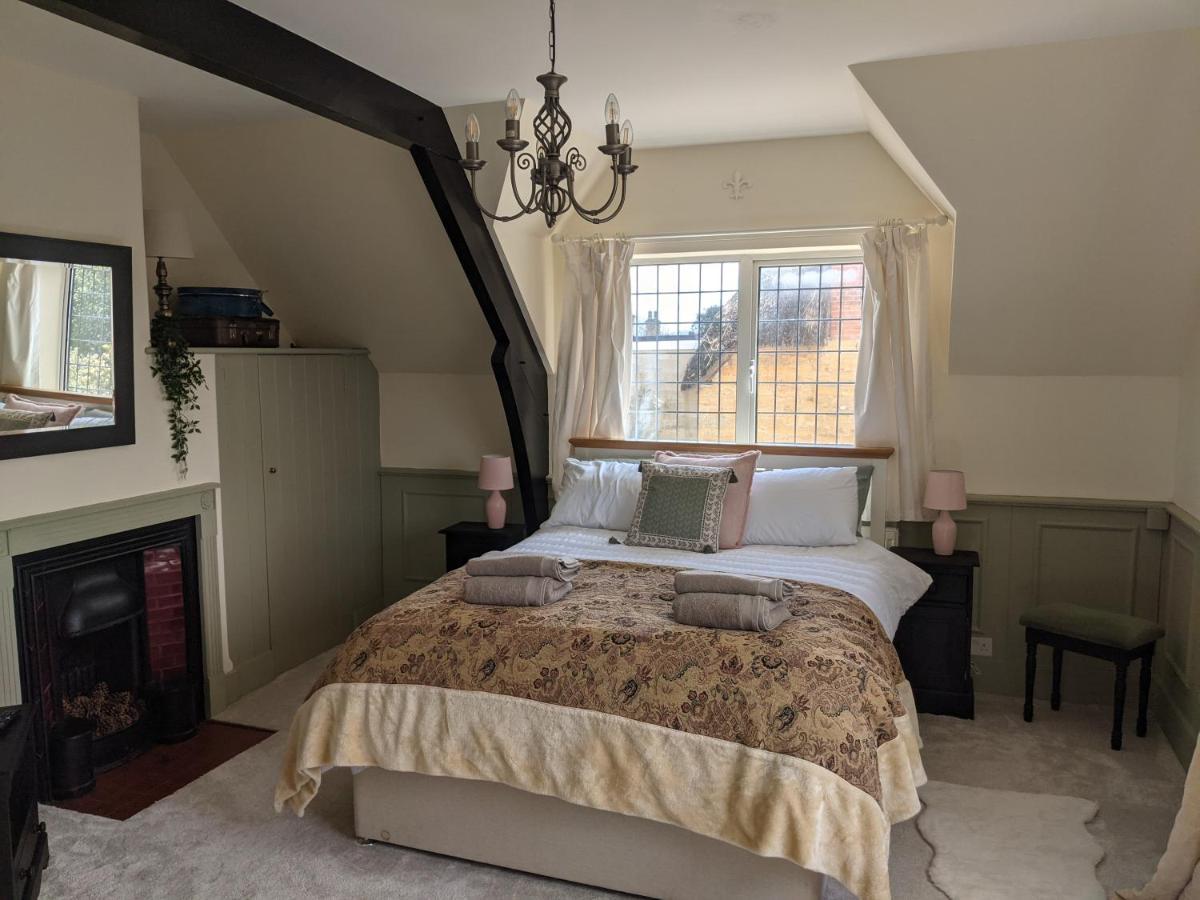 Aldon Farmhouse Villa Yeovil Bagian luar foto