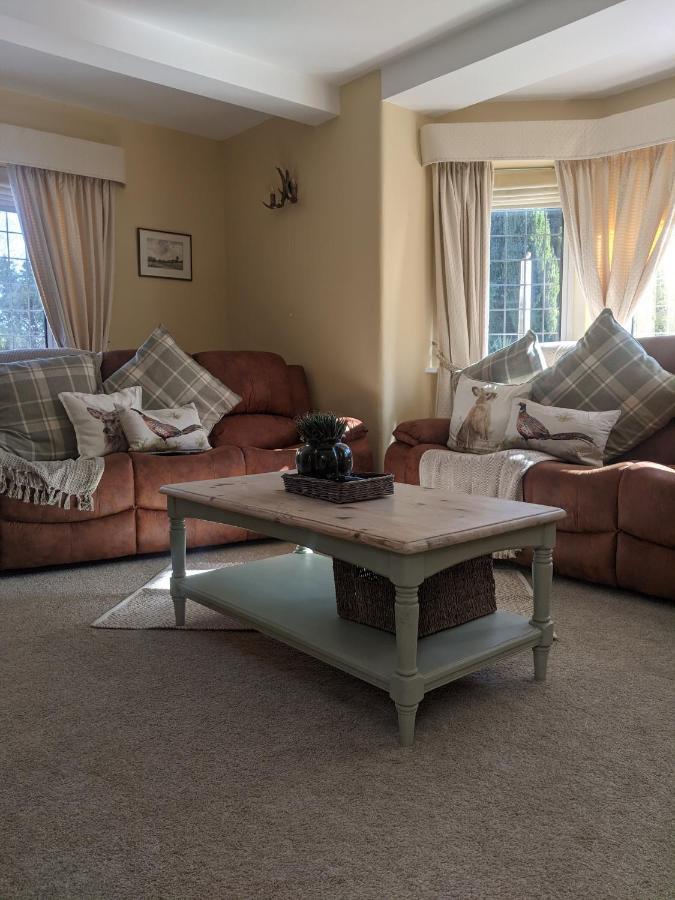 Aldon Farmhouse Villa Yeovil Bagian luar foto